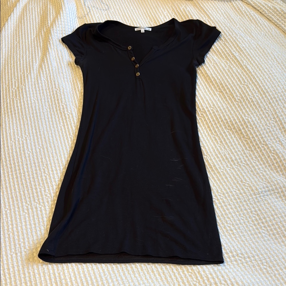 Black Short Sleeve Henley Dress